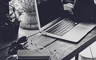 开云集团中国官网-沙特联赛砸钱抢人，欧洲球星转会潮涌现，沙特进欧洲联赛的球员