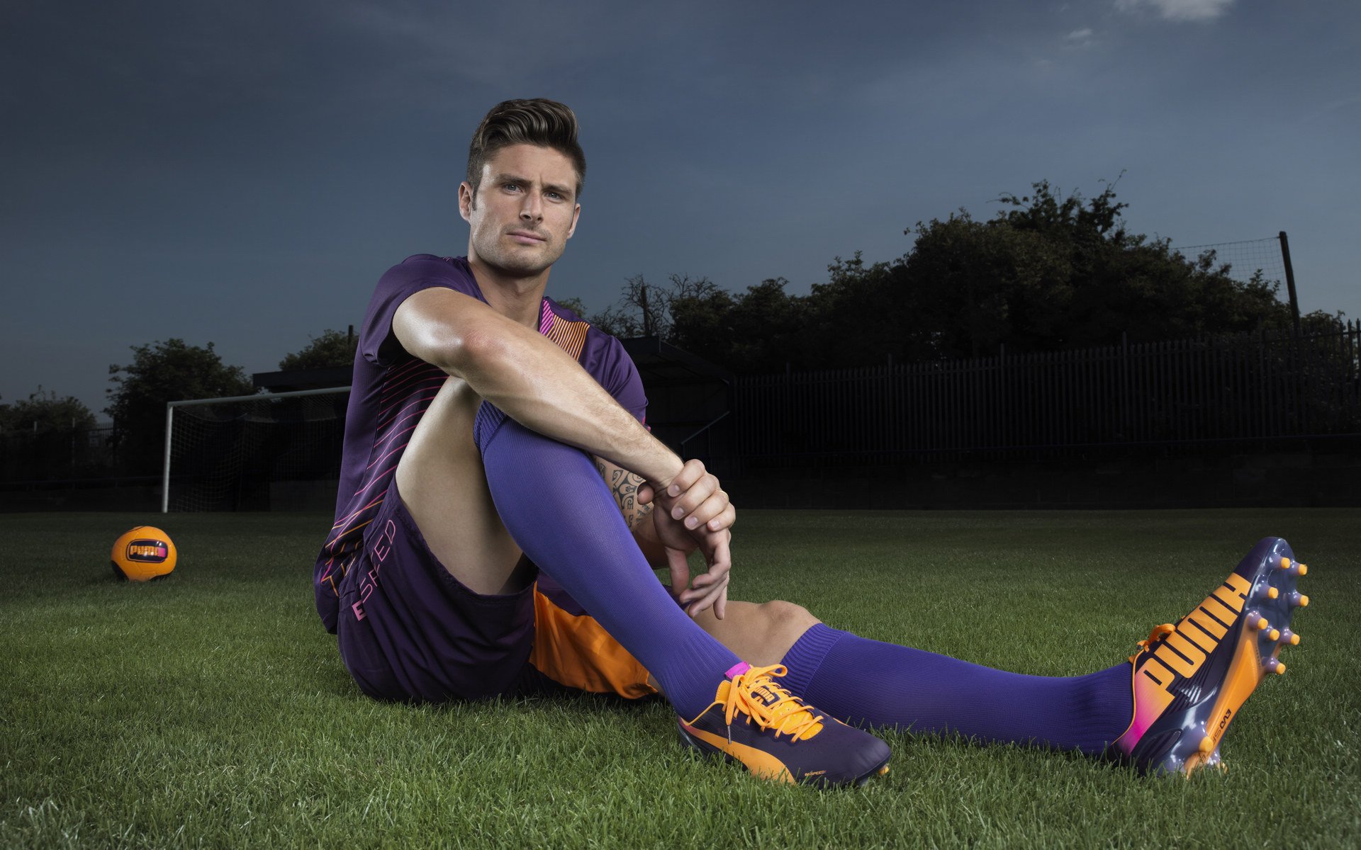 特色小镇篮球运动场建设提速，推动地区体育旅游，篮球场建成